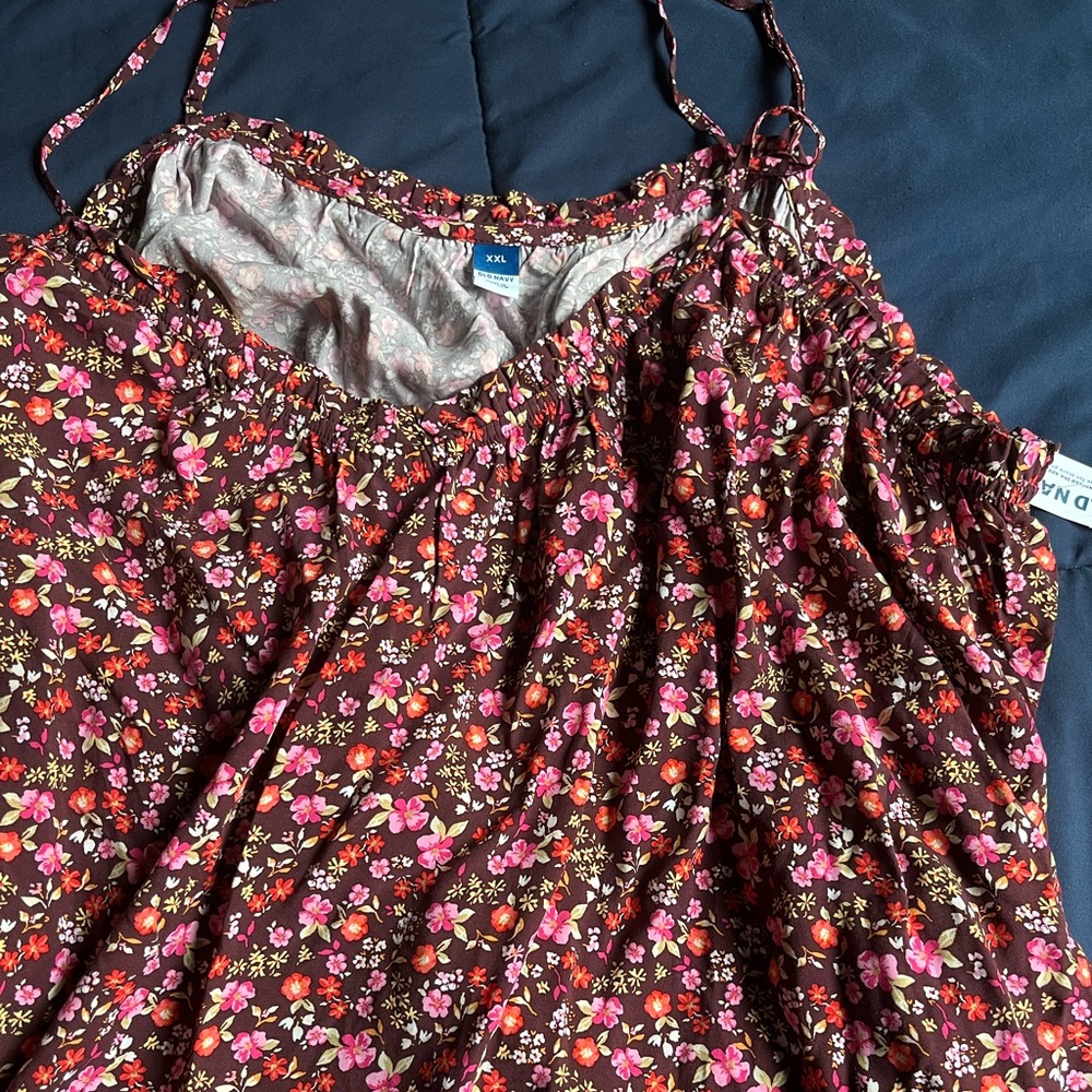 New Old Navy thin straps blouse
